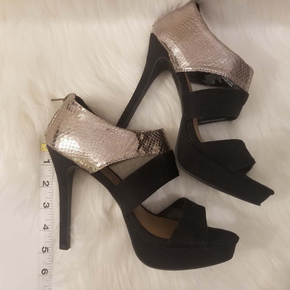 Xhilaration ❤ Bronze Metallic & Black Party Heels